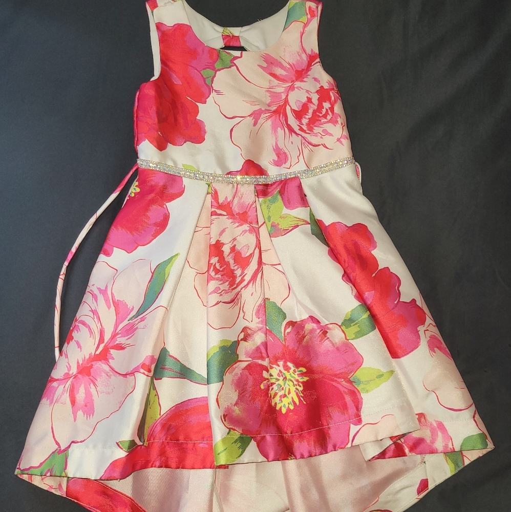 Pretty girls dress